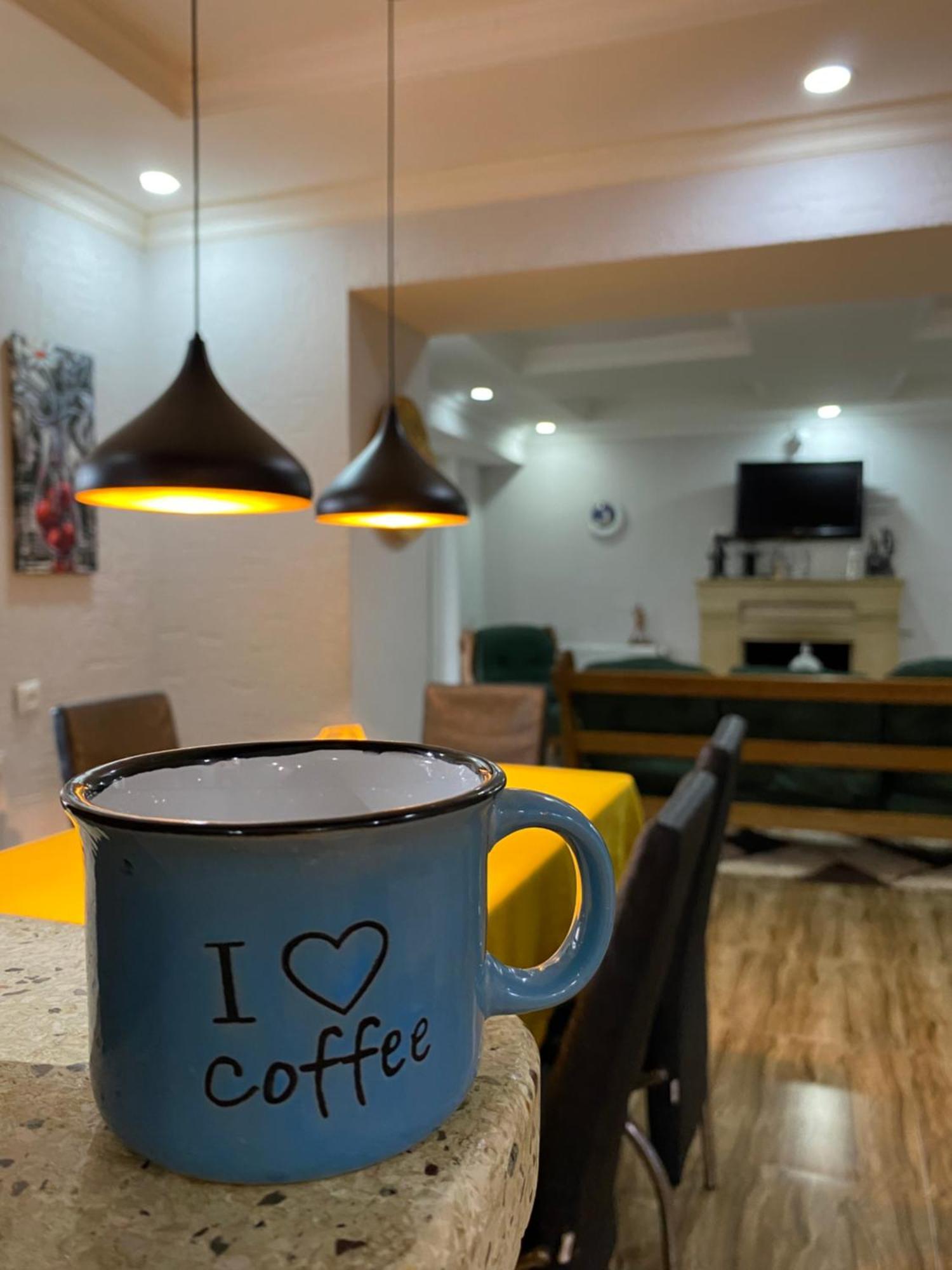 库塔伊西 Relax Station酒店 外观 照片
